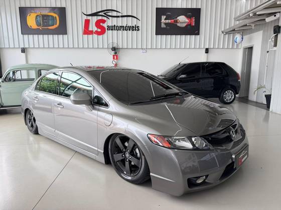 HONDA CIVIC 1.8 LXS 16V FLEX 4P AUTOMÁTICO